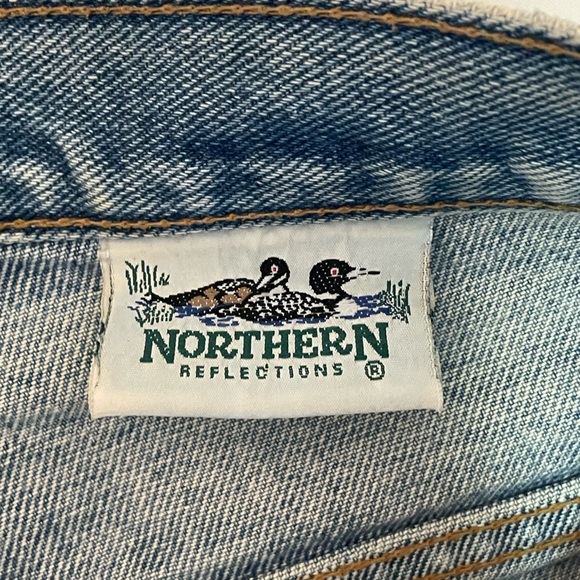 Vintage Northern Reflections Jean Shorts - Picture 6 of 7